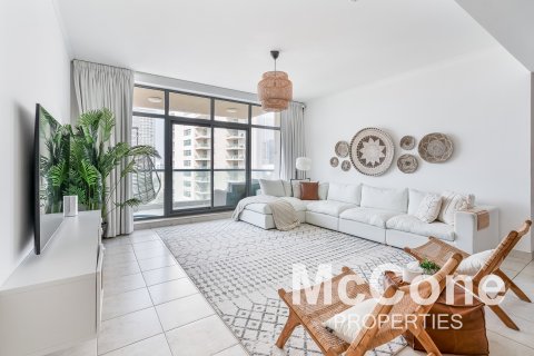 Apartment in The Views, Dubai, UAE 2 bedrooms, 123.93 sq.m. № 587344 - photo 5