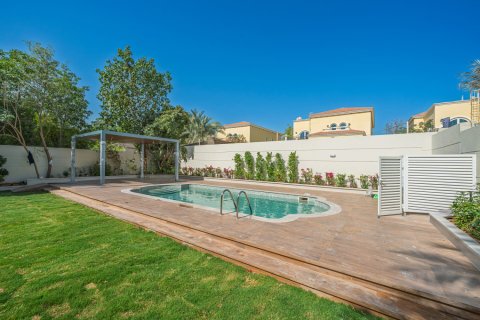 Вилла Jumeirah Park, Дубай, БАӘ-да 5 жатын бөлмелер, 403 м² № 693547 - фото 25