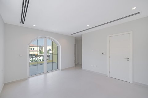 Вилла Jumeirah Park, Дубай, БАӘ-да 5 жатын бөлмелер, 403 м² № 693547 - фото 14