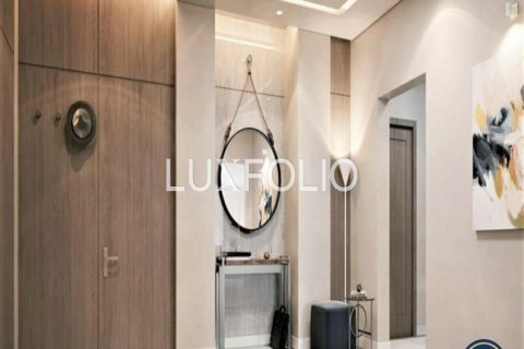 Villa in Dubai South (Dubai World Central), UAE 5 bedrooms, 398 sq.m. № 627268 - photo 4