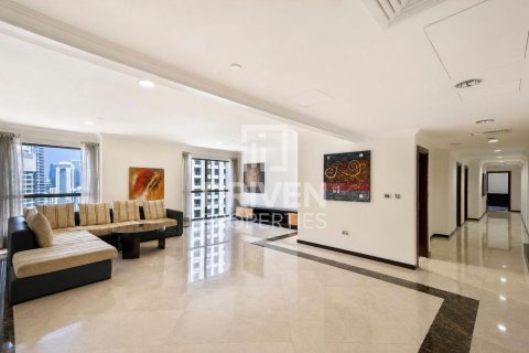 Apartemen di Jumeirah Beach Residence, Dubai, UEA 4 kamar tidur, 288.46 m2 nomor 745090 - foto 2