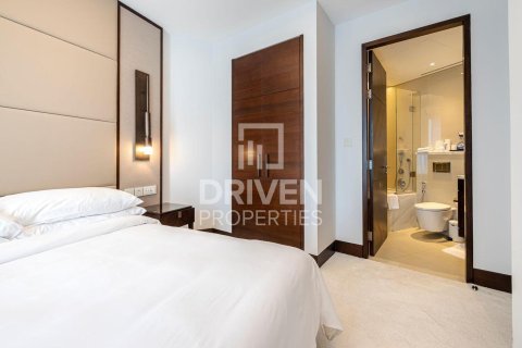 Appartement te huur in Downtown Dubai (Downtown Burj Dubai), Dubai, VAE 3 slaapkamers, 187.48 vr.m., nr 745545 - foto 5