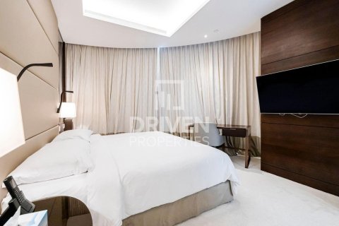 Appartement te huur in Downtown Dubai (Downtown Burj Dubai), Dubai, VAE 3 slaapkamers, 187.48 vr.m., nr 745545 - foto 7