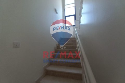 Villa in Khalifa City, Abu Dhabi, UAE 420 sq.m. № 570242 - photo 13