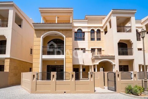 Rekkehus til salgs i Jumeirah Village Circle, Dubai, Emiratene 4 soverom, 302 kvm Nr. 758622 - Foto 15