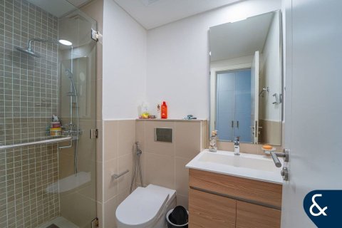 Apartamento en venta en Jumeirah Golf Estates, Dubai, EAU 2 dormitorios, 133 m2 № 670944 - foto 9