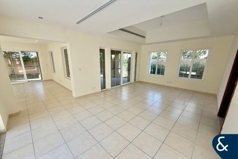 Arabian Ranches, Dubai, संयुक्त अरब अमीरात में विला, 3 बेडरूम, 350 वर्ग मीटर, संख्या 670943 - फ़ोटो 7