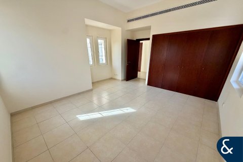 Arabian Ranches, Dubai, संयुक्त अरब अमीरात में विला, 3 बेडरूम, 350 वर्ग मीटर, संख्या 670943 - फ़ोटो 4