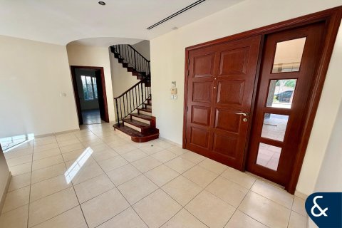 Arabian Ranches, Dubai, संयुक्त अरब अमीरात में विला, 3 बेडरूम, 350 वर्ग मीटर, संख्या 670943 - फ़ोटो 2