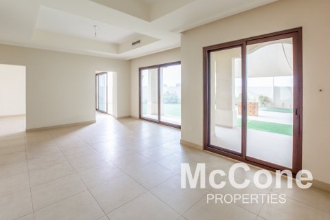 Vila v Arabian Ranches 2, Dubai, SAE 5 ložnice, 512.92 m² Č.: 587117 - fotografie 1