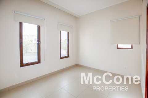Vila v Arabian Ranches 2, Dubai, SAE 5 ložnice, 512.92 m² Č.: 587117 - fotografie 13