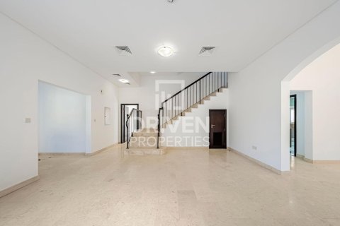 Huvila The Villa, Dubai, Arabiemiraatit 5 makuuhuonetta, 343 m2 № 683350 - kuva 3