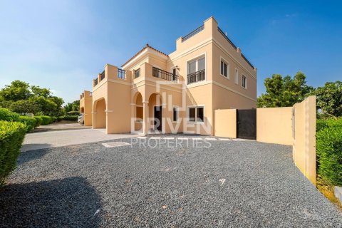 Huvila The Villa, Dubai, Arabiemiraatit 5 makuuhuonetta, 343 m2 № 683350 - kuva 25