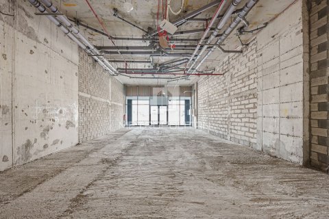 Commercial property in Meydan, Dubai, UAE 119 sq.m. № 595067 - photo 1