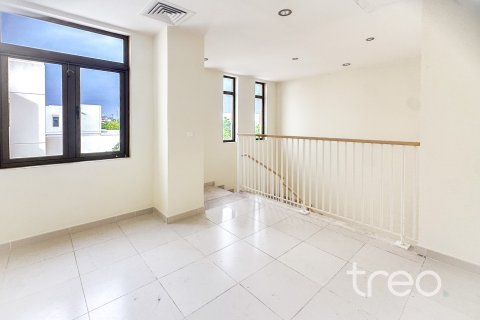 Řadový dům v Reem, Dubai, SAE 3 ložnice, 220.27 m² Č.: 739261 - fotografie 6