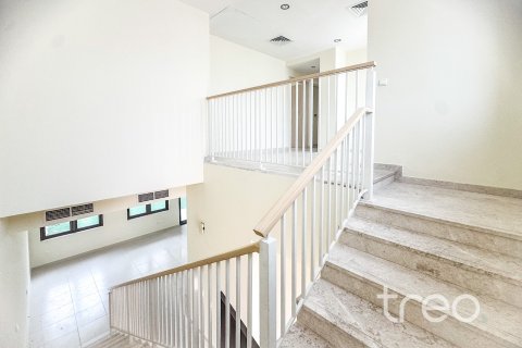 Řadový dům v Reem, Dubai, SAE 3 ložnice, 220.27 m² Č.: 739261 - fotografie 5