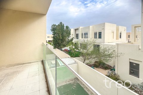 Řadový dům v Reem, Dubai, SAE 3 ložnice, 220.27 m² Č.: 739261 - fotografie 8