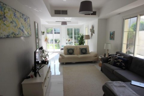 Vila v The Springs, Dubai, SAE 3 ložnice, 208.66 m² Č.: 739221 - fotografie 3