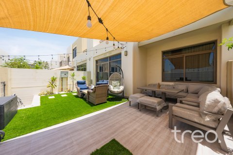 Town Square、Dubai、UAE にあるタウンハウス販売中 4ベッドルーム、195 m2、No739259 - 写真 2
