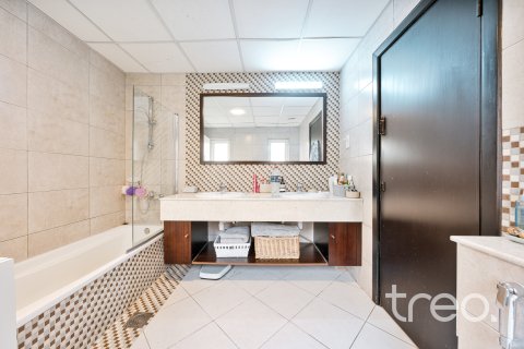The Villa, Dubai, BAE’de kiralık villa 5 yatak odası, 371.61 m&sup2; No 758879 - fotoğraf 17