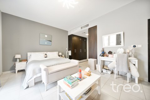 The Villa, Dubai, BAE’de kiralık villa 5 yatak odası, 371.61 m&sup2; No 758879 - fotoğraf 10