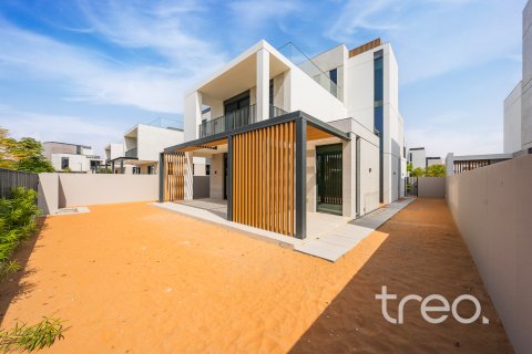 Villa à Arabian Ranches 3, Dubai, EAU: 4 chambres, 383.5 m2 № 758877