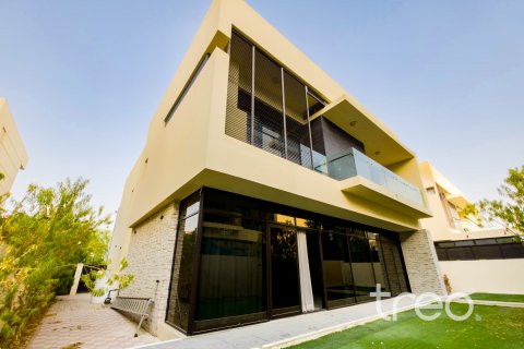 וילה להשכרה ב DAMAC Hills (Akoya by DAMAC), Dubai, איחוד האמירויות  5 חדרי שינה, 437.39 מ"ר, מספר 758875 - תמונה 2