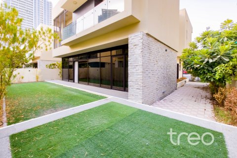 Vila v DAMAC Hills (Akoya by DAMAC), Dubai, SAE 5 ložnice, 437.39 m² Č.: 758875