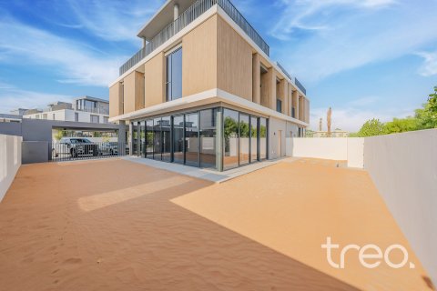 Huvila Arabian Ranches 3, Dubai, Arabiemiraatit 4 makuuhuonetta, 287.07 m2 № 758876