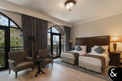 Villa til salgs i Palm Jumeirah, Dubai, Emiratene 5 soverom, 413 kvm Nr. 667535 - Foto 24