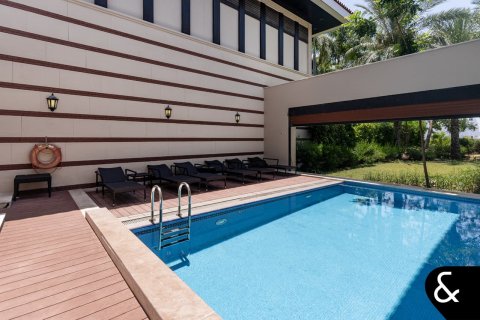 Villa til salgs i Palm Jumeirah, Dubai, Emiratene 5 soverom, 413 kvm Nr. 667535 - Foto 16