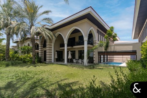 Villa til salgs i Palm Jumeirah, Dubai, Emiratene 5 soverom, 413 kvm Nr. 667535 - Foto 1