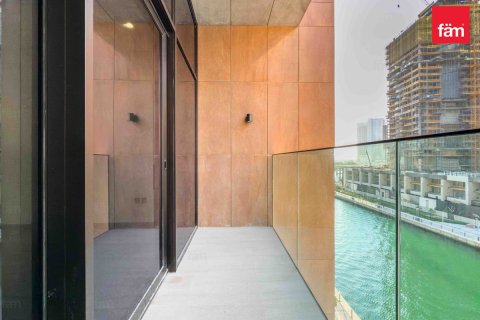 Huoneisto Business Bay, Dubai, Arabiemiraatit 2 makuuhuonetta, 113.1 m2 № 647991 - kuva 12