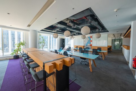 Office til leje i Dubai, UAE 539.2 kvm № 658491 - foto 11