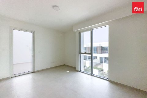 Müüa ridamaja asukohaga Dubai, AÜE: 4 magamistoaga, 257.5 m² Nr 682116 - pilt 7
