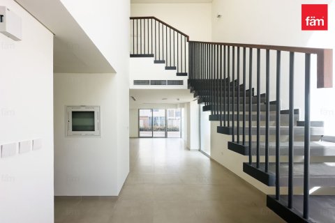 Müüa ridamaja asukohaga Dubai, AÜE: 4 magamistoaga, 257.5 m² Nr 682116 - pilt 17