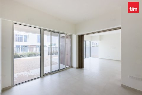 Müüa ridamaja asukohaga Dubai, AÜE: 4 magamistoaga, 257.5 m² Nr 682116 - pilt 6