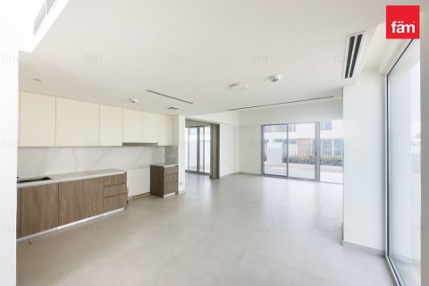 Müüa ridamaja asukohaga Dubai, AÜE: 4 magamistoaga, 257.5 m² Nr 682116 - pilt 2