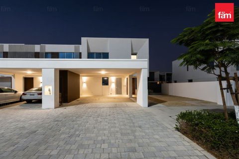 Müüa ridamaja asukohaga Dubai, AÜE: 4 magamistoaga, 257.5 m² Nr 682116 - pilt 28