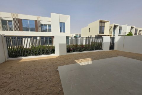 Müüa ridamaja asukohaga Dubai, AÜE: 4 magamistoaga, 257.5 m² Nr 682116 - pilt 27