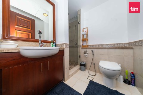 Lägenhet till försäljning i Palm Jumeirah, Dubai, UAE 2 sovrum, 166.7 kvm Nr. 760556 - fotografi 13