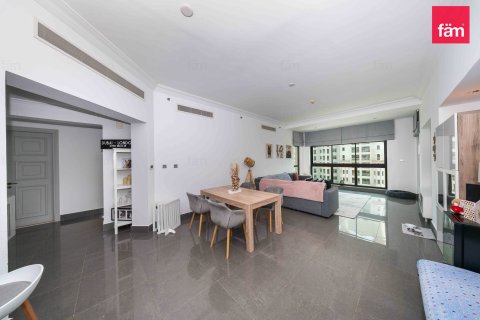 Lägenhet till försäljning i Palm Jumeirah, Dubai, UAE 2 sovrum, 166.7 kvm Nr. 760556 - fotografi 4