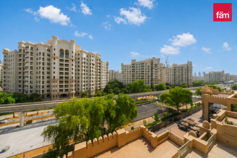 Lägenhet till försäljning i Palm Jumeirah, Dubai, UAE 2 sovrum, 166.7 kvm Nr. 760556 - fotografi 15