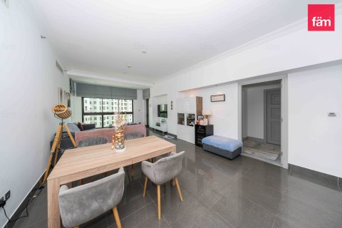 Lägenhet till försäljning i Palm Jumeirah, Dubai, UAE 2 sovrum, 166.7 kvm Nr. 760556 - fotografi 16