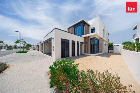 فيلا للبيع في جبل علي، دبي، الإمارات العربية المتحدة 4 غرفة نوم ، 342.9 متر مربع ، رقم 760553 - صورة 2