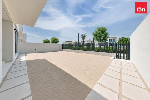 فيلا للبيع في جبل علي، دبي، الإمارات العربية المتحدة 4 غرفة نوم ، 342.9 متر مربع ، رقم 760553 - صورة 10