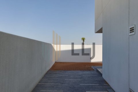 Townhouse on the Yas Island, Abu Dhabi, UAE 3 bedrooms, 163.5 sq.m. № 548515 - photo 15