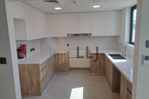 Müüa villa on the Yas Island, Abu Dhabi, AÜE: 4 magamistoaga, 314.9 m² Nr 548516 - pilt 4