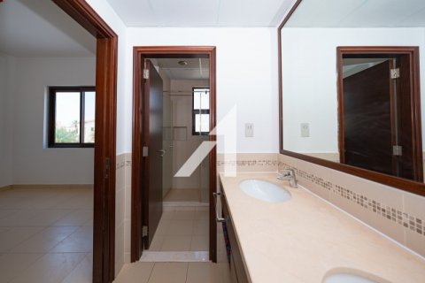Vila v Dubai, SAE 3 ložnice, 278.4 m² Č.: 583001 - fotografie 22