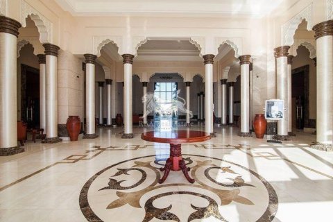 Apartment in Palm Jumeirah, Dubai, UAE 1 bedroom, 102.3 sq.m. № 583004 - photo 5